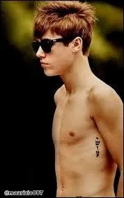 Combien de tatouages a Justin ?