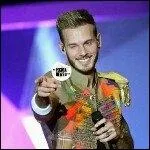 Dans quel concert de M. Pokora Gad Elmaleh s'est-il incrust ?