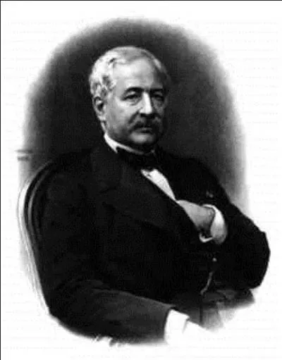 Est-ce que la lettre  L  vous inspire ? Il n'a pas pu creuser sa propre tombe ! Dommage, lui qui a tant fait creuser pour sa magnifique ralisation !