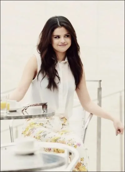 Dans quel film joue-t-elle deux rles diffrents ?