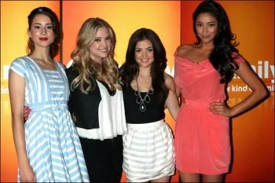 Comment se nomment les quatre actrices interprtant les personnages principaux de cette srie ?