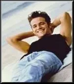 Qui interprte le rle de Dylan McKay ?