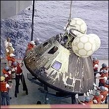 Le 11 avril. Un voyage lunaire prend fin subitement suite  l'explosion d'un rservoir d'oxygne. Quel tait le nom de cette mission ?