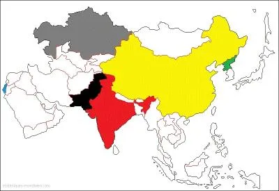 Quel pays ne possde pas (et n'a jamais possd) la Bombe Nuclaire ?