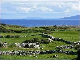 Quelle mer spare Dublin de Liverpool ?