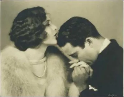 Qu'est-ce que le baisemain ? C'est un geste :