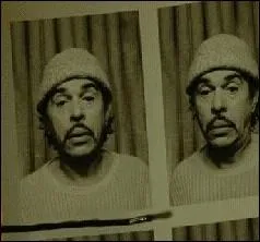 Qui interprte l'homme de la photo qui parle, qui fait comprendre  Nino qu'Amlie est amoureuse de lui ?