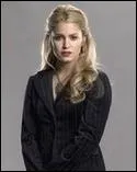 Qui interprte le rle de Rosalie Cullen ?