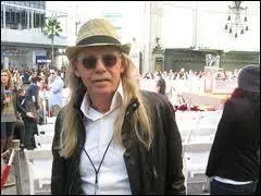 Comment s'appelle le pre de Kristen ?