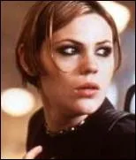 Qui joue Stokely Mitchell, la pseudo-lesbienne, atypique et asociale ?