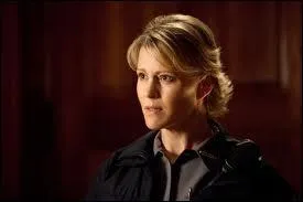 Qui joue le shrif Forbes ?