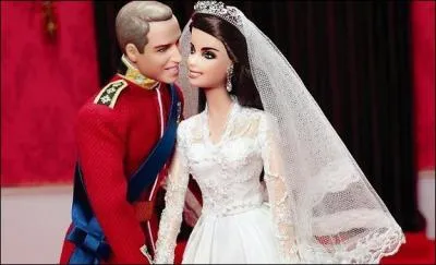 Voici le couple prfr des anglais, Kate et William. Mais (si j'ai bien vu le journal tlvis), savez-vous quel petit bb viendra au monde trs bientt ?