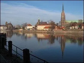 Mon quatrime est un fleuve polonais :