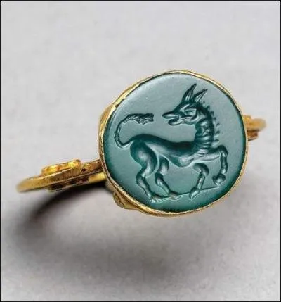 L'art de l'intaille connut son ge d'or dans :