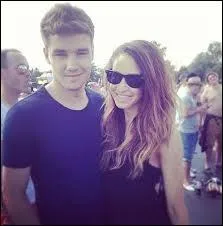 Avec qui sort Liam ?
