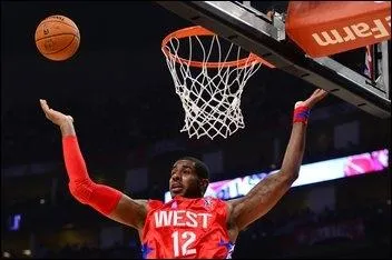 Quel est ce joueur des Blazers qui fte son 2me All Star Game ?