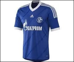 A quel club appartient ce maillot, encore bleu ?
