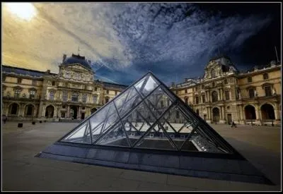 Je suis un clbre muse parisien. Mais lequel ?