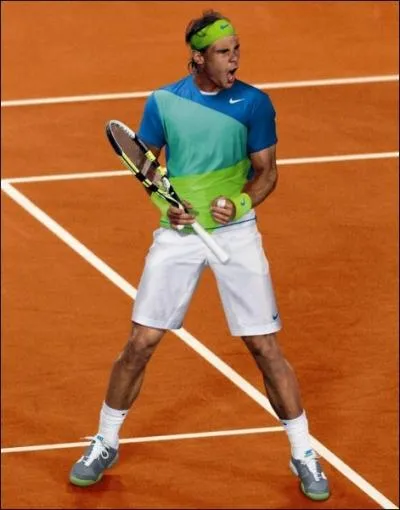 Combien de titres du Grand Chelem a-t-il remport ? (octobre 2013)