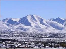 Quelle paisseur de neige est tombe sur la ville de Las Vegas le 18 dcembre 2008 ?