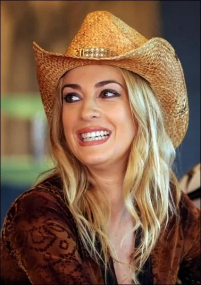 Les paroles   Les mots du premier jour saveur amre d'hommes interdits a got les plaisirs que Dieu puni   sont chantes par :