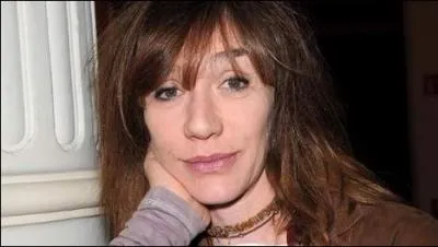 Ces paroles   J'aimerais partir  son bord avec toi changer de dcor   sont chantes par ...