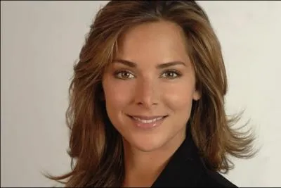 Ces paroles  la police c'est tous des vendus dix ans qu' lle attend   sont chantes par ...