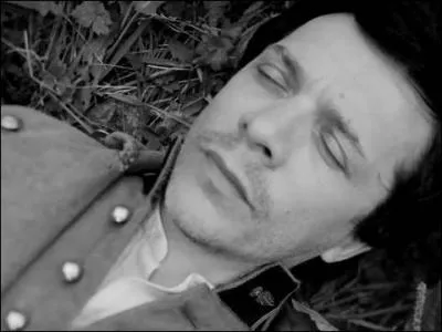 ''J'arrive au bord -------------------- / J'aimerais bien que tu sois là / C'est juste un endroit à moi / J'aimerais bien que tu le vois'' . Quel est le titre de cette chanson ?