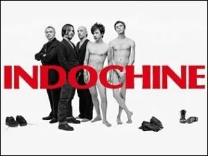 ''À nos âmes dans la nuit / ----------------- est arrivé / À nos âmes dans l'oubli / Juste un ----------------- accordé'' . Quel est le titre de ces paroles assez noires ?