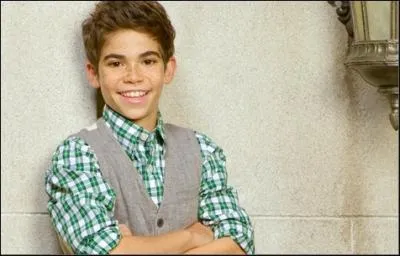 Comment s'appelle en vrai Luke ?