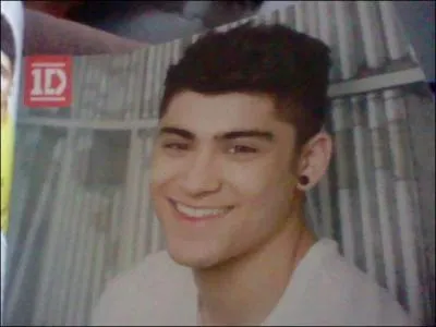 Qui a supprim son Twitter  cause des groupies ? (il l'a remis maintenant)