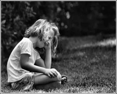  N'coute pas ton pre partir, va-t-en jouer dans le jardin ...  