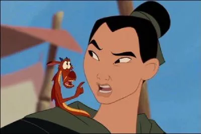 Avec quel nom Mulan entre-t-elle dans l'arme de Chine ?