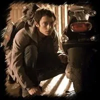 Dans ce film compos de 18 sketches et se situant dans une grande ville touristique, il incarne un garon qui rencontre une femme vampire. C'est dans :