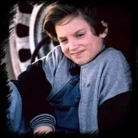 Dans ce film, il joue aux cts de Mel Gibson qui accepte de se faire cryogniser dans le cadre d'une exprience scientifique. Celui-ci se rveille donc cinquante ans plus tard ! C'est dans :