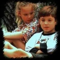 Dans ce film, il vient mettre de l'ordre dans la vie de Melanie Griffith et Don Johnson aprs qu'ils aient connu une grave tragdie. Quel est le titre de ce drame ?