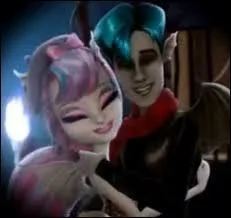 Rochelle Goyle est amoureuse de :