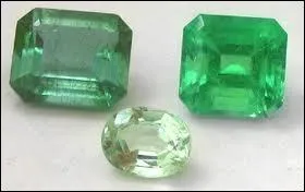 Peut-on rencontrer des meraudes qui ne soient pas de couleur verte ?