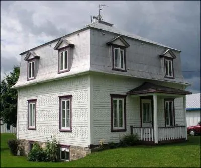 Comment s'appelle ce genre de toit, qu'on ne voyait pas avant Louis XIII ?