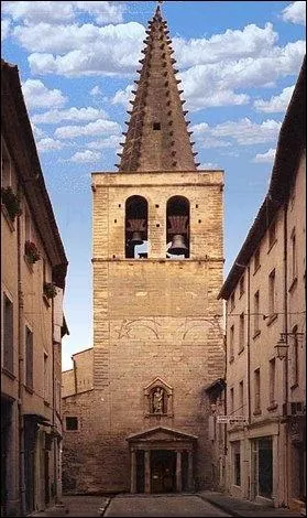 La ville de Bagnols-sur-Cze o vous pourrez admirer l'glise Saint-Jean-Baptiste de style roman est situe :