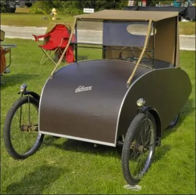 On commence  se dire que cette motricit  pdales peut aussi s'agrandir. Comment s'appelle ce modle ?