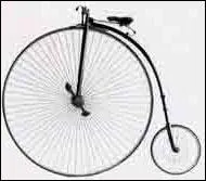 Enfin, un modle lgant, form de deux roues trs ingales arrive. Comment s'appelle-t-il ?