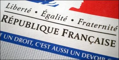 À quoi la notion de citoyenneté est-elle attachée ?