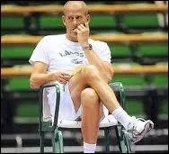 En combien de points se joue au minimum un jeu dcisif, ou  tie-break  ?