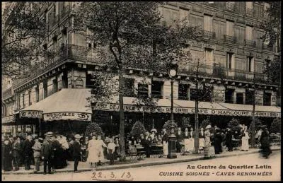 Qui chantait  Dans les cafs voisins nous tions quelques uns qui attendions la gloire  ?