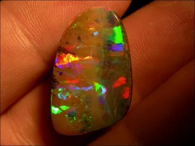 Quelle est cette pierre ?