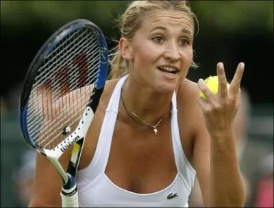 Je suis franaise, d'origine russe. Mon nom est Golovin, quel est mon prnom ?