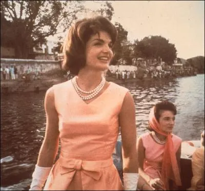Quel tait le nom de jeune fille de Jacqueline Kennedy ?