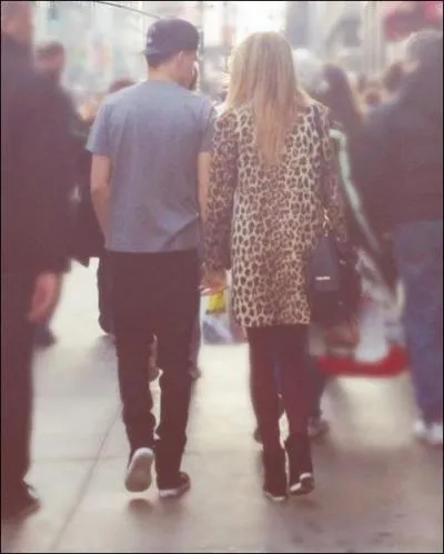 Avec qui Liam est-il actuellement en couple ?