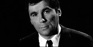 Claude Nougaro nous a laissé beaucoup de chansons. Quel titre n'est pas dans son répertoire ?